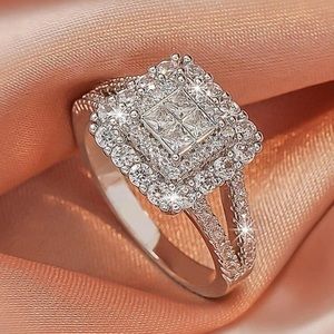 Silver CZ Ring